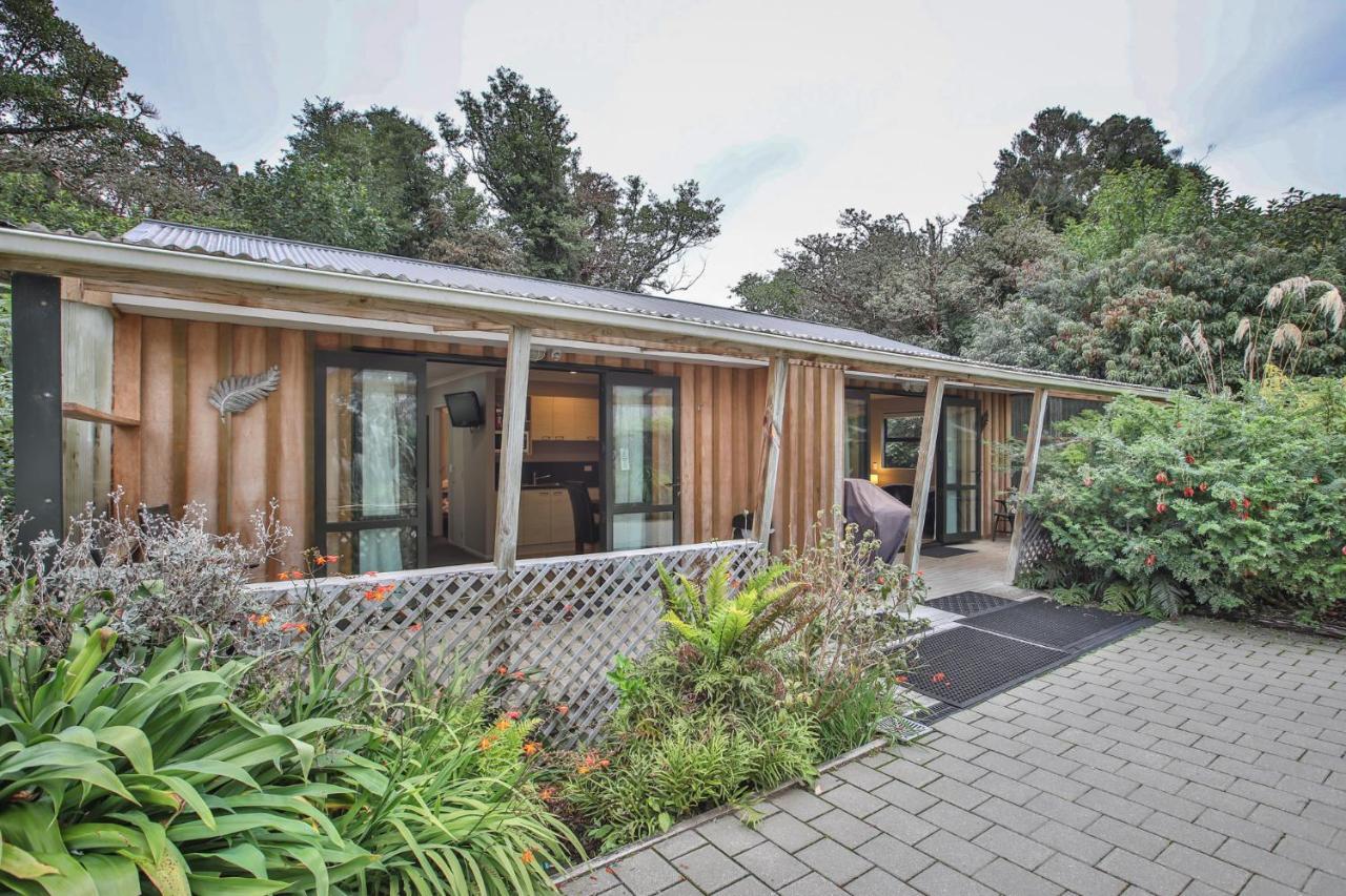 Kaka Retreat Motel, Stewart Island Half-moon Bay Esterno foto