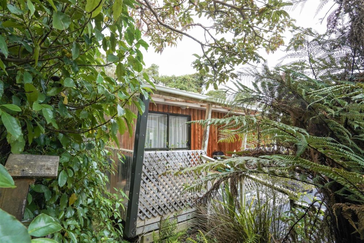 Kaka Retreat Motel, Stewart Island Half-moon Bay Esterno foto