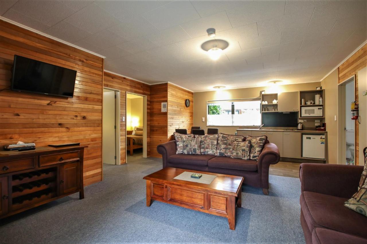 Kaka Retreat Motel, Stewart Island Half-moon Bay Esterno foto